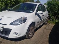 Usata Renault Clio II Expression 75 CV (55 kW) 2010 Bianco Berlina