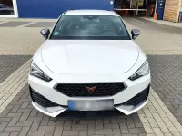 Second-hand Cupra Leon VZ 245 CP (180 kW) 2023 Alb Break