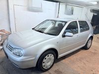 Gebraucht VW Golf IV 105 PS (77 kW) 2002 Silber Kleinwagen