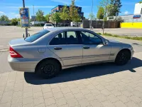 Gebraucht Mercedes C180 143 PS (105 kW) 2005 Silber Limousine