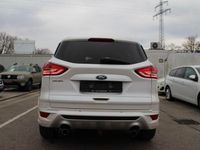 Gebraucht Ford Kuga Individual 163 PS (119 kW) 2013 Weiß SUV