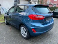 Gebraucht Ford Fiesta Cool & Connect 101 PS (74 kW) 2018 Blau Kleinwagen