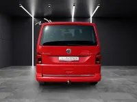 Używany VW T6.1 150 KM (110 kW) 2021 Czerwony Van