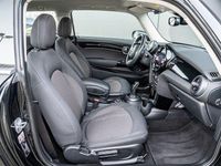 Gebraucht Mini Cooper Essential 136 PS (100 kW) 2023 Schwarz Kleinwagen