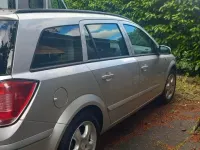 Gebraucht Opel Astra 105 PS (77 kW) 2005 Silber Kombi