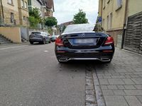 Gebraucht Mercedes E220 AMG line 194 PS (142 kW) 2017 Schwarz Limousine