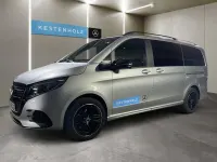 Gebraucht Mercedes V300 AMG 237 PS (174 kW) 2026 Silber Van / Kleinbus