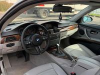 Gebraucht BMW 325 218 PS (160 kW) 2008 Schwarz Coupé