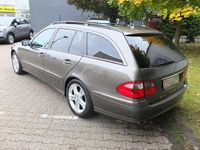 Gebraucht Mercedes E230 Avantgarde 204 PS (150 kW) 2008 Grau Kombi
