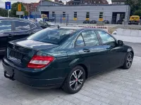 Gebraucht Mercedes C180 156 PS (114 kW) 2007 Grün Limousine