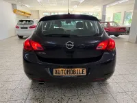 Gebraucht Opel Astra Design Edition 120 PS (88 kW) 2012 Schwarz Limousine
