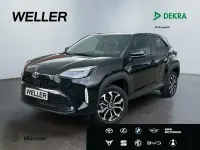 Gebraucht Toyota Yaris Connect Style 116 PS (85 kW) 2024 Mysticschwarz mica Kleinwagen