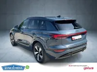 Gebraucht Audi Q6 e-tron S-Line 185 kW (252 PS) 2025 Blau SUV