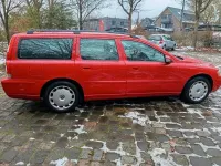 Gebraucht Volvo V70 185 PS (136 kW) 2007 Rot Kombi