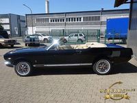Gebraucht Ford V8 200 PS (147 kW) 1966 Raven black Cabrio