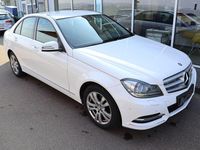 Gebraucht Mercedes C180 156 PS (114 kW) 2013 Weiß Limousine