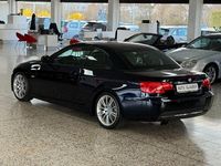 Gebraucht BMW 325 Cabriolet M Sport 218 PS (160 kW) 2011 Schwarz Cabrio