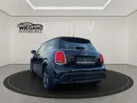 Second-hand Mini Cooper 136 CP (100 kW) 2022 Negru Hatchback