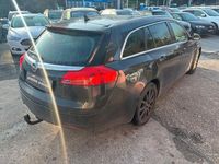 Gebraucht Opel Insignia 160 PS (117 kW) 2012 Schwarz Kombi