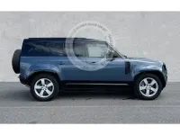 Gebraucht Land Rover Defender SE Dynamic 300 PS (220 kW) 2025 Tasman blue SUV