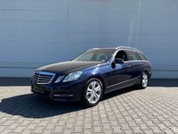 Gebraucht Mercedes E250 204 PS (150 kW) 2013 Cavansitblau  metalliclack Kombi