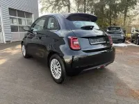Gebraucht Fiat 500e 86 kW (118 PS) 2023 Schwarz Limousine