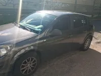 Gebraucht Opel Astra 90 PS (66 kW) 2010 Grau Limousine