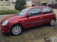 Gebraucht Renault Clio II Authentique 58 PS (42 kW) 2009 Rot Limousine
