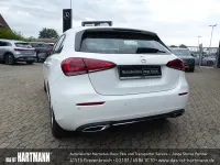 Gebraucht Mercedes A180 Progressive 136 PS (100 kW) 2020 Weiß Kombi
