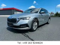 Gebraucht Skoda Octavia 150 PS (110 kW) 2022 Silber Kombi