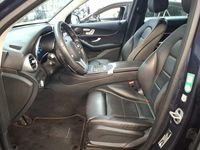 Gebraucht Mercedes GLC300e 194 PS (142 kW) 2021 Cavansitblau metallic SUV