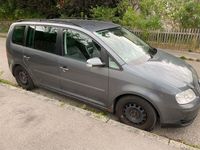 Gebraucht VW Touran Highline 150 PS (110 kW) 2004 Grau Van / Kleinbus