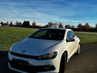 Gebraucht VW Scirocco 160 PS (117 kW) 2009 Weiß Coupé