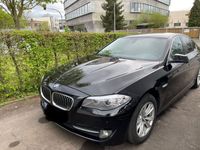 gebraucht BMW 520 d „Metallic black“