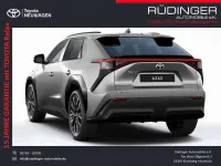 Neu Toyota bZ4X Lounge 252 kW (343 PS) 2026 Grau SUV