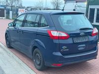 Gebraucht Ford Grand C-Max Titanium 140 PS (102 kW) 2014 Blau Van / Kleinbus
