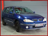 Gebraucht Renault Mégane 95 PS (69 kW) 2001 Blau Limousine