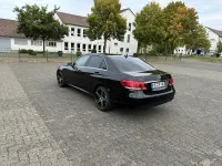 Gebraucht Mercedes E200 136 PS (100 kW) 2015 Schwarz Limousine