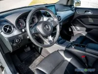 Gebraucht Mercedes B220 Urban 184 PS (135 kW) 2017 Weiß Kleinwagen