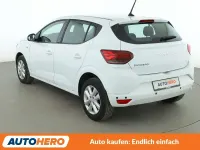 Gebraucht Dacia Sandero Expression 91 PS (66 kW) 2024 Weiß Limousine