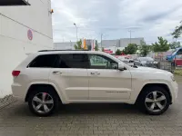 Gebraucht Jeep Grand Cherokee Overland 250 PS (183 kW) 2016 Weiß SUV