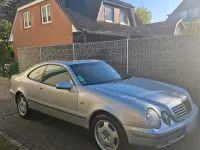 Gebraucht Mercedes CLK230 193 PS (141 kW) 1998 Silber Coupé