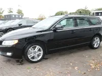 Gebraucht Volvo V70 Momentum 136 PS (100 kW) 2013 Schwarz Kombi