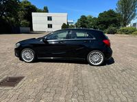 Gebraucht Mercedes A200 156 PS (114 kW) 2015 Schwarz Limousine