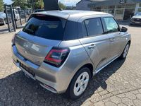 Neu Suzuki Swift Comfort 83 PS (61 kW) 2025 Premium silver metallic Kleinwagen