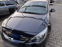 Gebraucht Opel Astra Selection 116 PS (85 kW) 2015 Schwarz Limousine