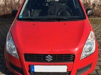 Gebraucht Suzuki Splash Basic 68 PS (50 kW) 2010 Rot Kleinwagen