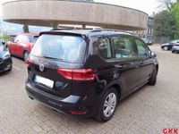 Gebraucht VW Touran Comfortline 150 PS (110 kW) 2018 Schwarz metallic Van / Kleinbus