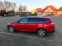 Gebraucht Ford Focus 2011 Rot Kombi