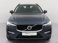 Używany Volvo XC60 Core 197 KM (144 kW) 2023 Niebieski SUV